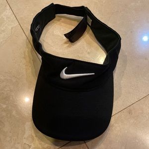 Nike Visor